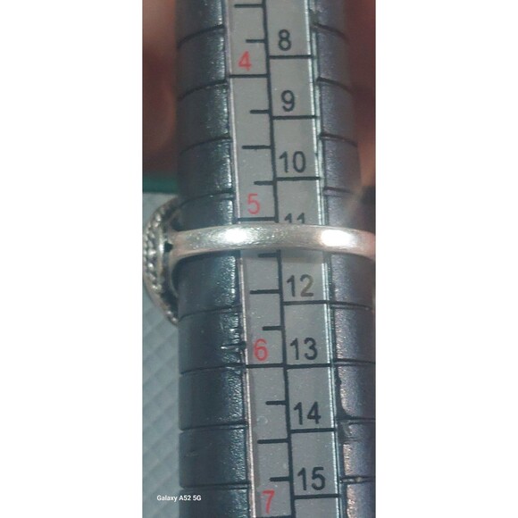 Sterling onyx pear ring size 5.25" - Picture 9 of 10